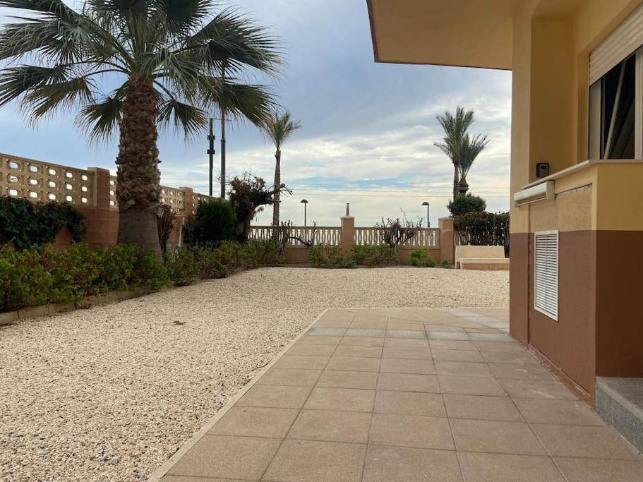 Relax En Primera Linea B El Campello Exterior photo