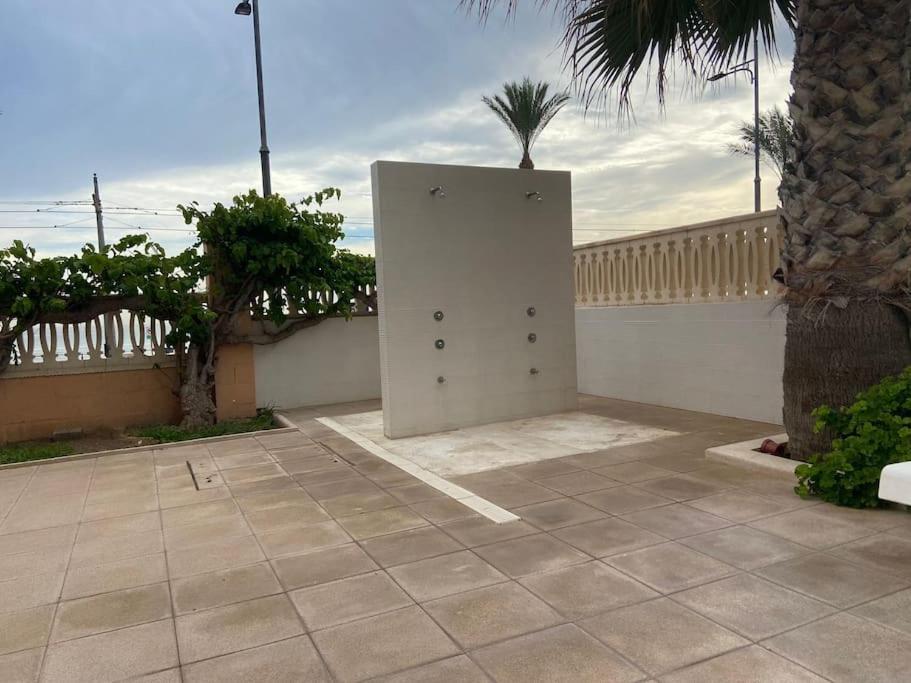 Relax En Primera Linea B El Campello Exterior photo