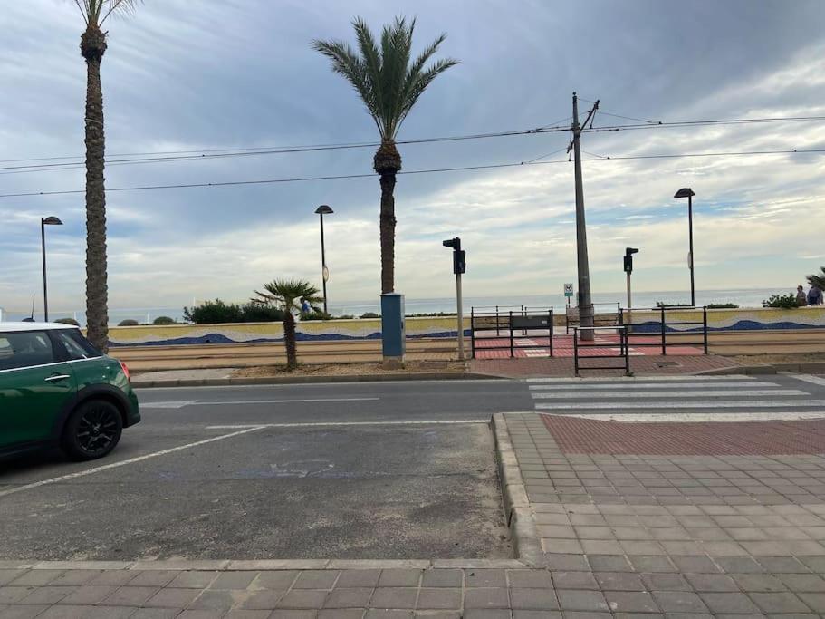 Relax En Primera Linea B El Campello Exterior photo